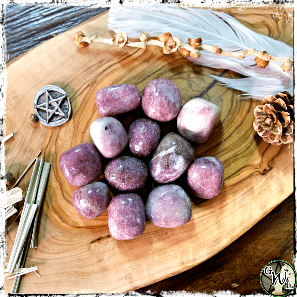 レピドライト水晶（lepidolite crystal） GWLLepidolite2-min_1080x.png?v